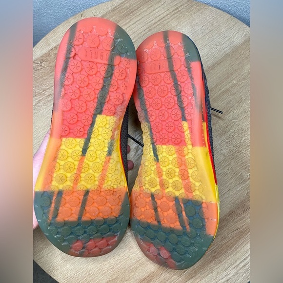 NOBULL Shoes Gray - Picture 4 of 8